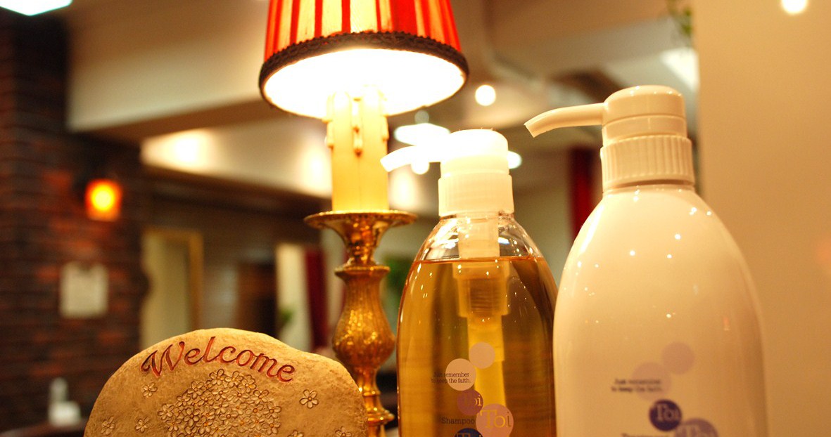 さいたま市浦和区 美容院 美容室 エナ 浦和駅西口 最先端の縮毛矯正 酸性デジタルパーマ オーガニックトリートメントカラー 　